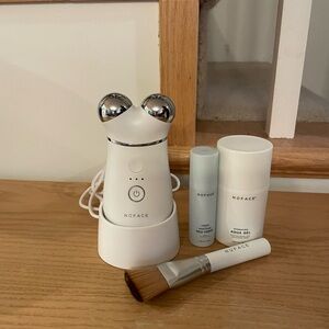 NuFACE Trinity+ Starter Kit